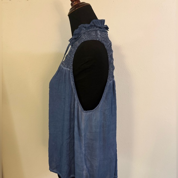 Free People Blue Smocked Boho Blouse Size Large Flowy Peasant Top - Picture 3 of 10